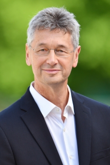 Prof. Dr. Michael Piazolo